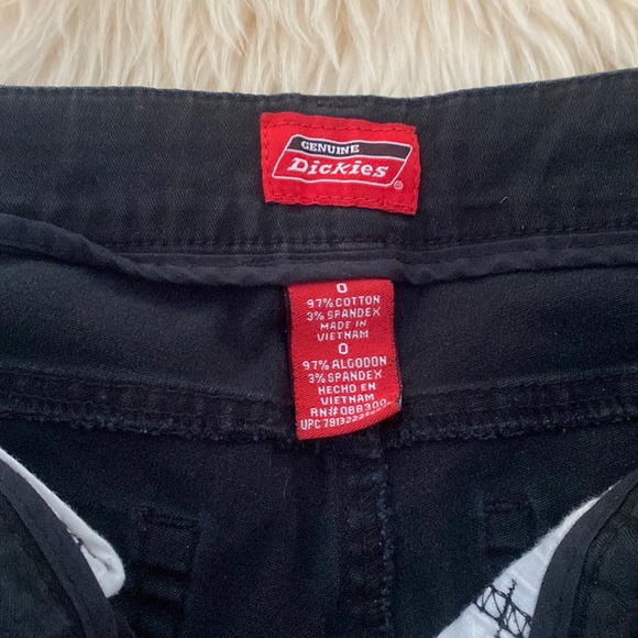 🌹4/$25Genuine Dickies stretch 5 pocket jeans.Perfect condition to start school. - Picture 2 of 3